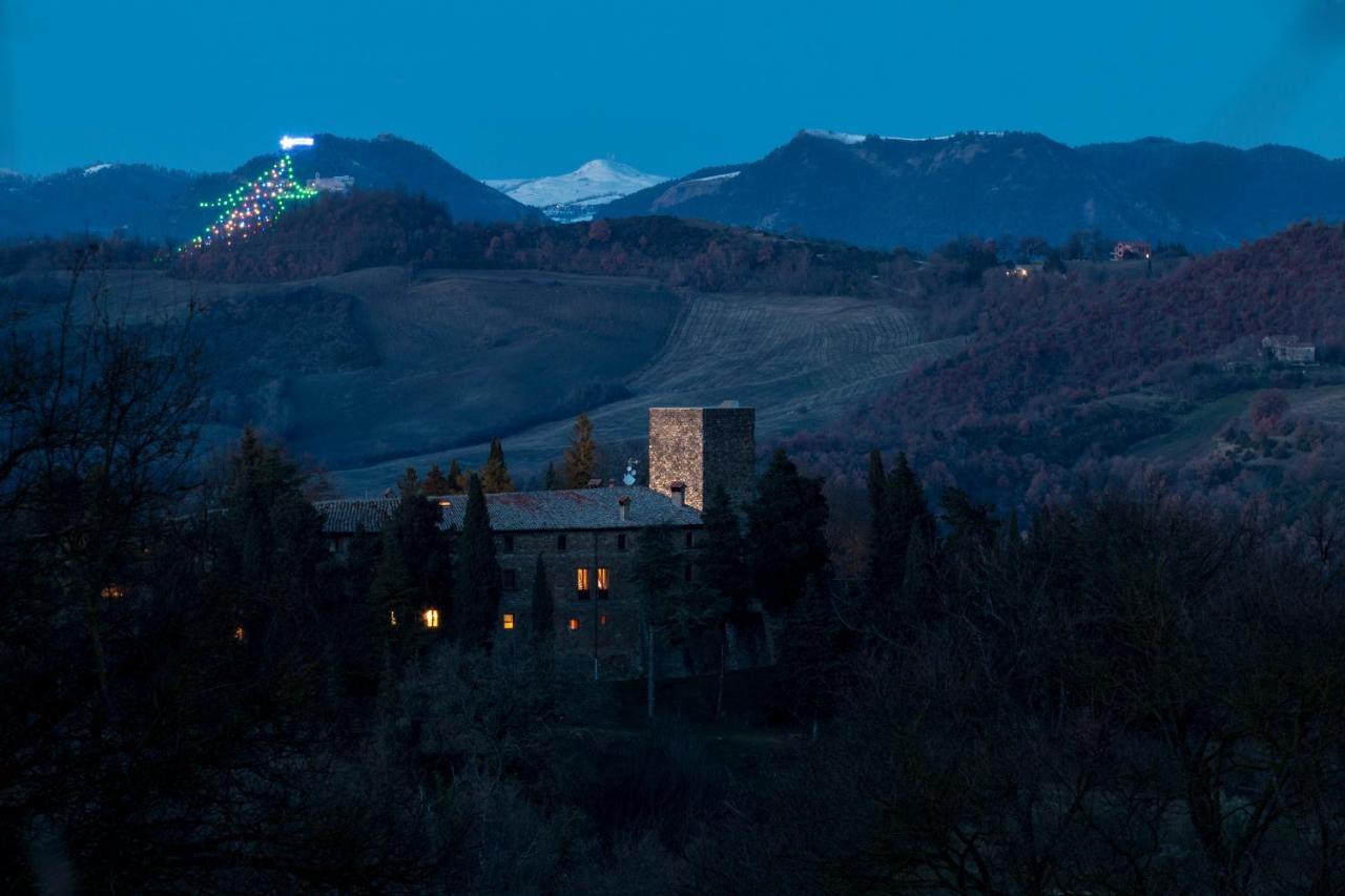 Castello Di Petroia Dimora D'Epoca Hotel Gubbio Exterior photo
