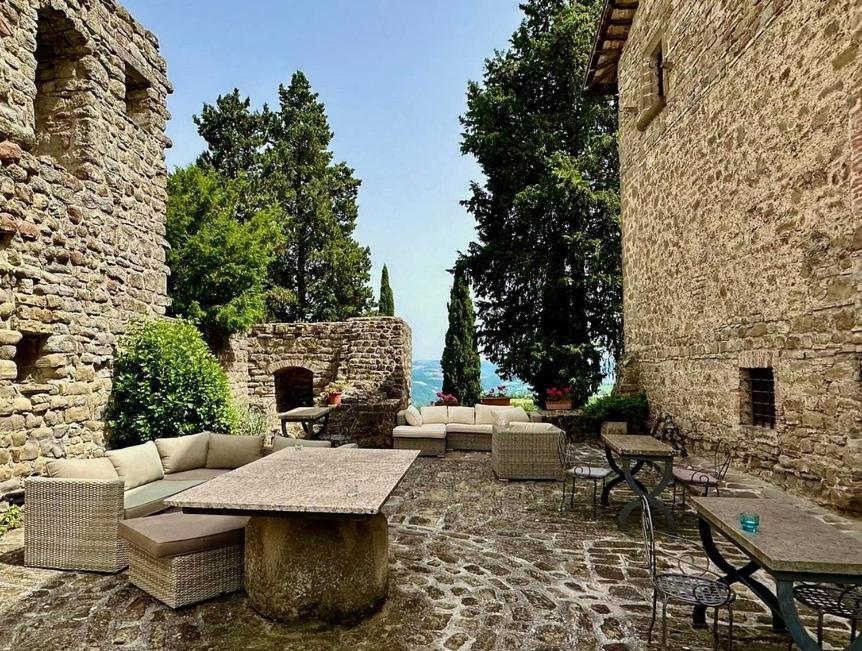 Castello Di Petroia Dimora D'Epoca Hotel Gubbio Exterior photo