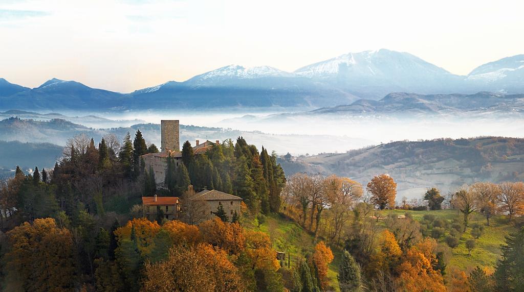 Castello Di Petroia Dimora D'Epoca Hotel Gubbio Exterior photo